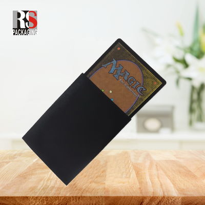 PP Matte Transparan Jelas Game Card Sleeves Pemegang Kartu Trading Disesuaikan