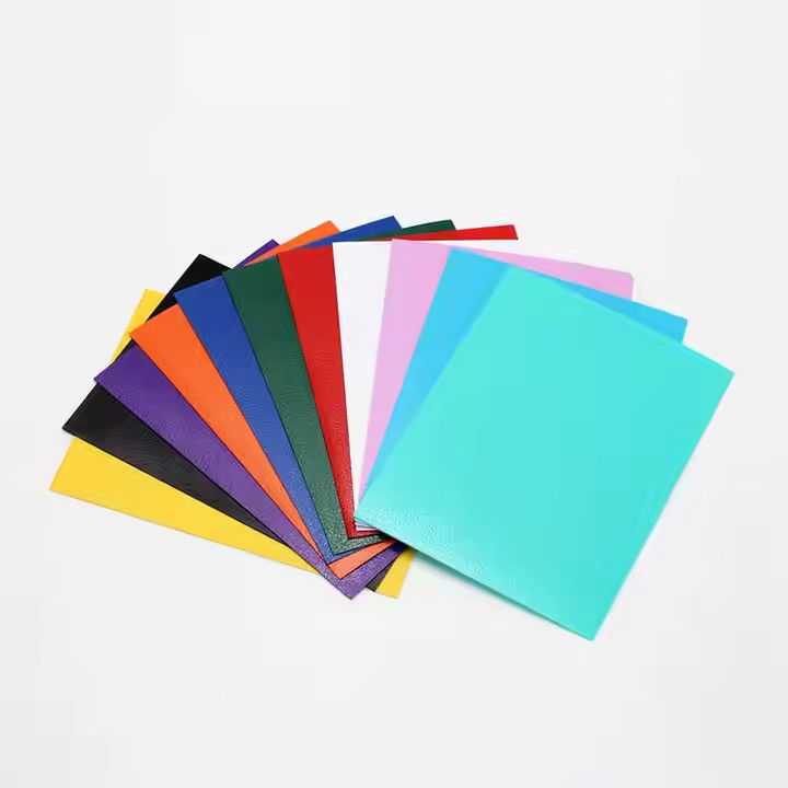 Warna Matte TCG MTG YGO Game Card Sleeve Penyediaan jangka panjang Di stok Ritel 100 pcs A Pack